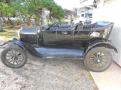 Ford : Model T Convertible 3 Door Ford 1925 Model T Touring Car w/ Overhauled Engine and Reupholstered Interior