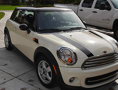 Mini : Cooper Base Hatchback 2-Door 2011 mini cooper base hatchback 2 door 1.6 l