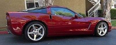 Chevrolet : Corvette Base Coupe 2-Door 2005 corvette z 51 w warranty 8 k of factory options