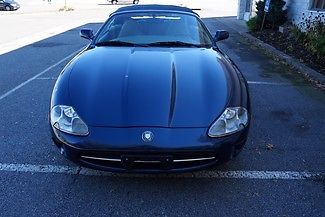 Jaguar : XK Base Convertible 2-Door 1999 blue