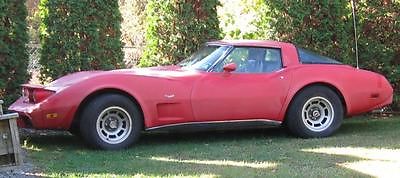 Chevrolet : Corvette Deluxe 1979 corvette coupe for parts or restoration