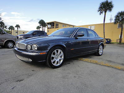 Jaguar : XJ8 Base Sedan 4-Door 2004 jaguar xj 8 base sedan 4 door 4.2 l with 135 k miles and all service records