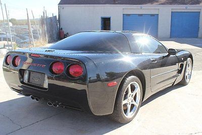 Chevrolet : Corvette Coupe 2004 chevrolet corvette coupe damaged rebuilder low miles priced to sell l k