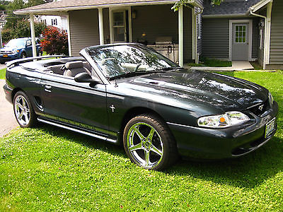 Ford : Mustang Base Convertible 2-Door 1998 mustang convertible one owner original miles and condition 5 speed manual