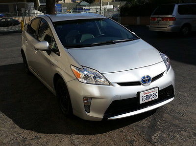 Toyota : Prius Base Hatchback 4-Door 2014 toyota prius hybrid only 5 k miles 24000 cash or take over payments
