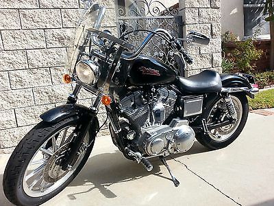 Harley-Davidson : Sportster Black Harley Sportster in excellent condition with low miles.