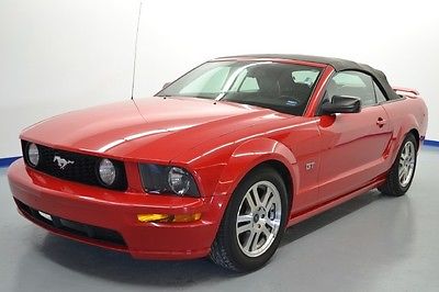 Ford : Mustang GT Deluxe 2005 mustang gt convertible 4.6 l v 8 5 spd shaker verysharp we finance