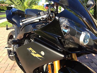 Yamaha : YZF-R 2008 yamaha yzf r r 1 black and gold 5 200 miles with extras