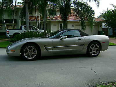Chevrolet : Corvette Base convertible 2001 conv 6 spd pew blk 14000 mi all orig mint cond garaged 100