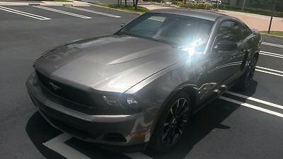 Ford : Mustang Premium  2012 ford mustang base coupe 2 door 3.7 l premium package