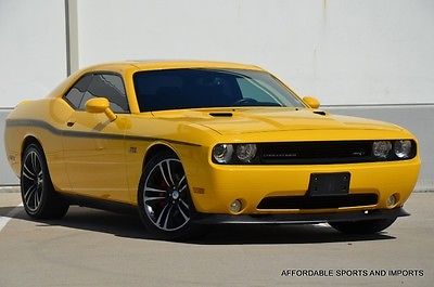 Dodge : Challenger Yellow Jacket 2012 challenger srt 8 yellow jacket navi lth htd sts low miles 699 ship