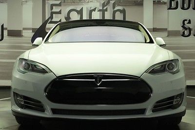 Tesla : Model S 2014 tesla model s 85 performance seats 1 owner trade spotless