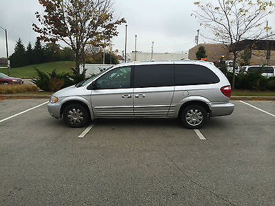 Chrysler : Town & Country Touring - Platinum Edition 2004 chrysler town country touring platinum edition very clean