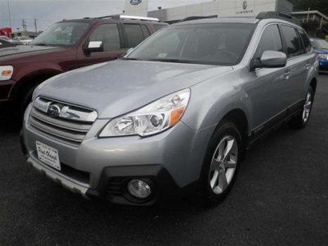 Subaru : Outback 2.5i Limited Pre-Owned Excellent condition 2013 Subaru Limited Outback 4WD Silver