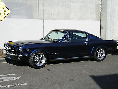 Ford : Mustang 2 door 1965 ford mustang fastback k code hipo 4 spd stamped matching numbers pony nos