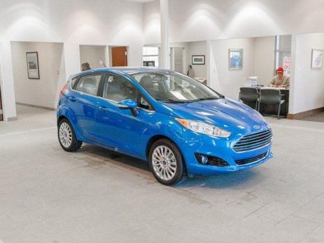 Ford : Fiesta Titanium Titanium 1.6L CD ENGINE: 1.6L TI-VCT I-4  (STD) Front Wheel Drive Power Steering