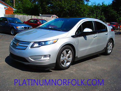 Chevrolet : Volt premium Premium 2011 chevrolet volt navigation heated leather seats up to 250 mpg 1owner
