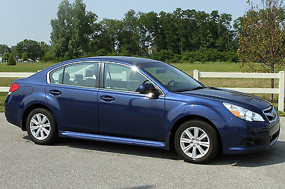Subaru : Legacy 2.5i Premium Sedan 4-Door 2010 subaru legacy 2.5 i premium sedan 4 door 2.5 l