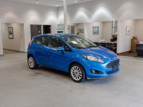 Ford : Fiesta SE SE 1.6L CD ENGINE: 1.6L TI-VCT I-4  (STD) Front Wheel Drive Power Steering ABS