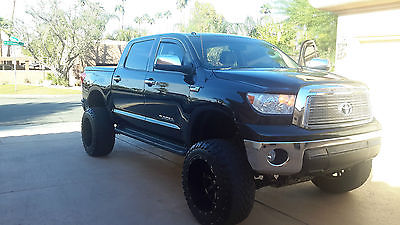 Toyota : Tundra SR5 Crew Cab Pickup 4-Door 2012 toyota tundra platinium edition lifted packed with aftermaket goodies