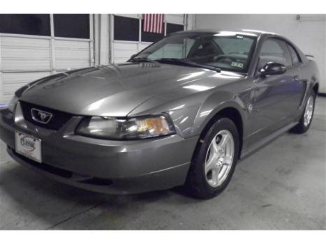 Ford : Mustang COUPE COUPE 3.8L Rear defogger Front seat type - Bucket Power steering Power mirrors