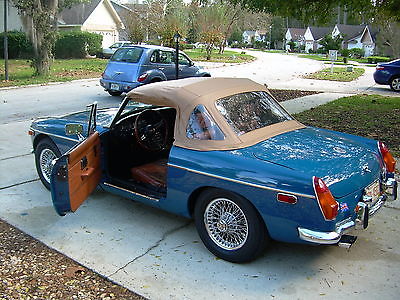 MG : MGB Base Convertible 2-Door 1974 mg mgb base convertible 2 door 1.8 l