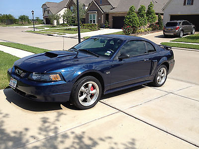 Ford : Mustang GT 2002 ford mustang gt coupe 2 door 4.6 l