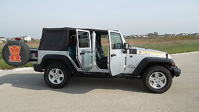 Jeep : Wrangler Unlimited Islander Sport Utility 2010 jeep wrangler unlimited islander sport utility 4 x 4 4 door