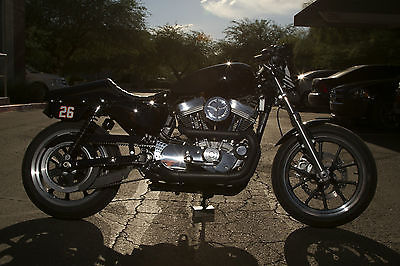 Harley-Davidson : Sportster Customized Harley-Davidson Sportster 883