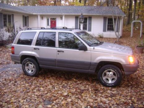 Jeep : Grand Cherokee 1996 jeep grand cherokee quadra trac working air sun roof factory tow package