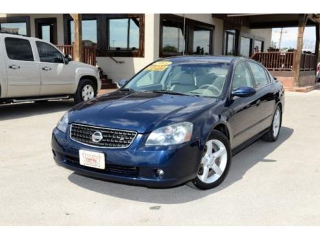 Nissan : Altima 4dr Sdn V6 A 4 dr sdn v 6 a cd keyless entry air leather power auto cruise control alarm