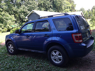Ford : Escape XLT This Beautiful SUV needs to be in YOUR home for ONLY $8226.99