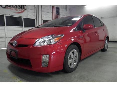 Toyota : Prius HATCHBACK HATCHBACK Hybrid-electric 1.8L Traction control - ABS and driveline 4 Doors