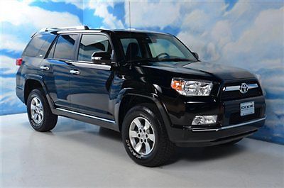 Toyota : 4Runner SR5 4WD  3rd Row - USB / Aux Inputs - Bluetooth Ph SR5 4WD  3rd Row - USB & Aux Inputs - Bluetooth Phone Connect - One Owner - Low