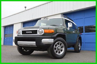 Toyota : FJ Cruiser WARRANTY 4X4 4WD LIMITED SLIP LOCKING REAR DIFF ARMY GREEN WITH WHITE ROOF 17,000 MILES BLUETOOTH REAR VIEW CAMERA ALL ORIGINAL