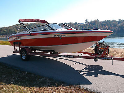 Sunbird Corsair 205 skiboat with single axle trailer - V8 - RUNS GREAT