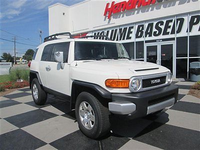 Toyota : FJ Cruiser 4WD 4dr Automatic 4 wd 4 dr automatic low miles suv automatic gasoline 4.0 l v 6 cyl iceberg