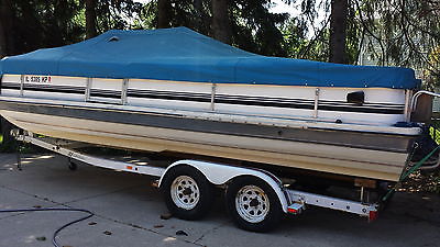 1987 Godgrey Hurricane Deck Boat - In Good Cond - Very Nice Layout - Lots New