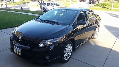 Toyota : Corolla Sport  2010 toyota corolla s black 4 door 41 650 miles clean title 12 000 obo