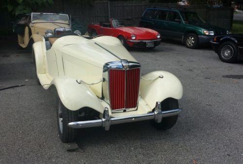 MG : T-Series leather 1952 mg td ivory cream with red leather body off restoration