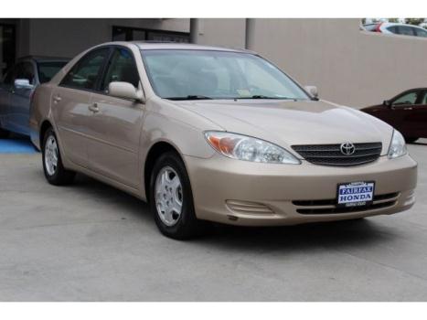 Toyota : Camry LE LE 3.0L CD Front Wheel Drive Engine Immobilizer Tires - Front All-Season ABS A/C