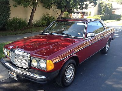 Mercedes-Benz : 300-Series CD Coupe 1985 mercedes 300 cd turbo diesel coupe