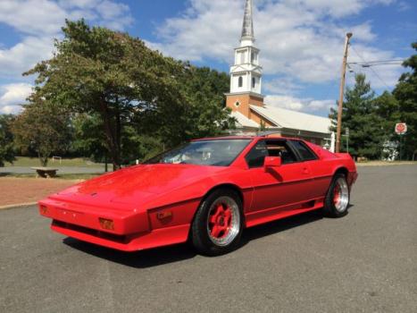 Lotus : Esprit Turbo Turbo Special Edition #45 Silver Investors 5-speed Manual Connolly Calypo Red