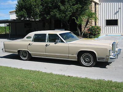 Lincoln : Town Car Premium 1979 lincoln town car only 55 k miles