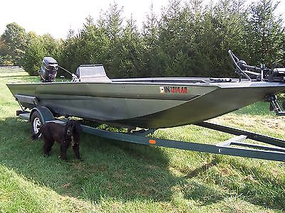 1990 20' Xpress Bass Boat H72, All Welded Aluminum with 115 HP Mercury