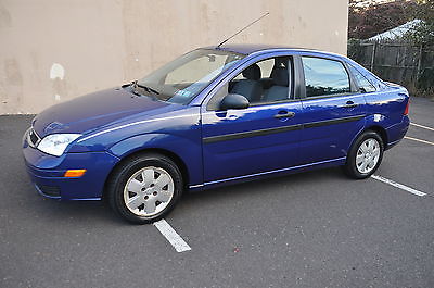 Ford : Focus ZX4 Sedan 4-Door 2006 ford focus 4 cyl runs and drives great great on gas clean