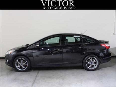 Ford : Focus SE Sport 38 hwy mpg focus se appearance package leather alloys satellite radio fog lamps