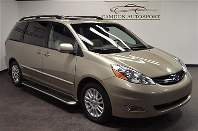 Toyota : Sienna XLE Limited FWD 7-Passenger Van 1 owner 0 accident nav backup cam dvd front heated seats moonroof trades