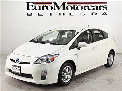 Toyota : Prius 5dr Hatchback IV navigation rear view camera blizzard pearl financing 12 low miles 11 md 09 used