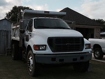 Ford : Other XL 2000 f 750 dump truck 5.9 cummins diesel 5 speed auto allison trans 8 yard bed